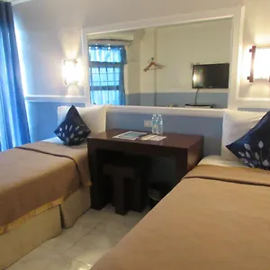 3* Hotel Oyster Plaza